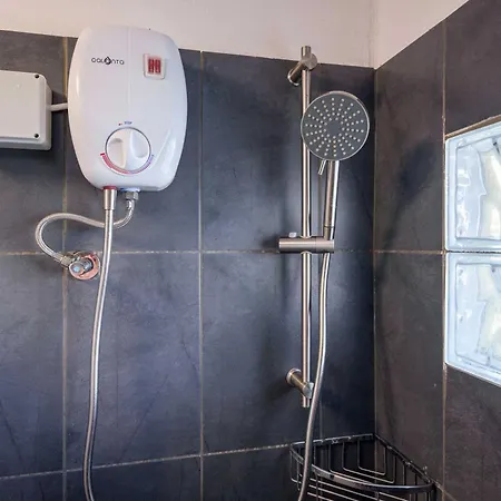 Octopus Garden, Poros-kefalonia